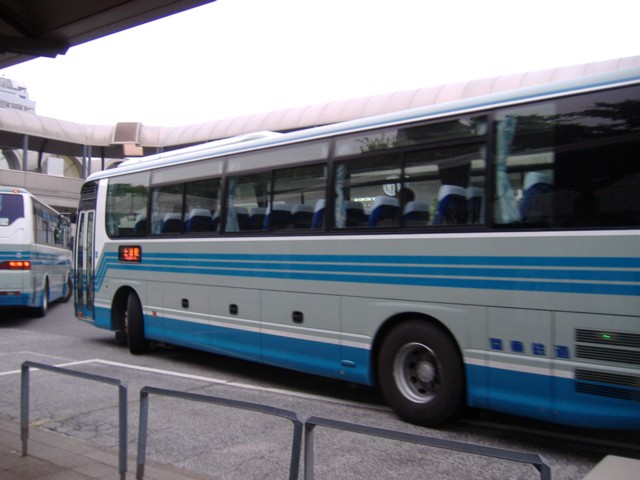 bus01.jpg